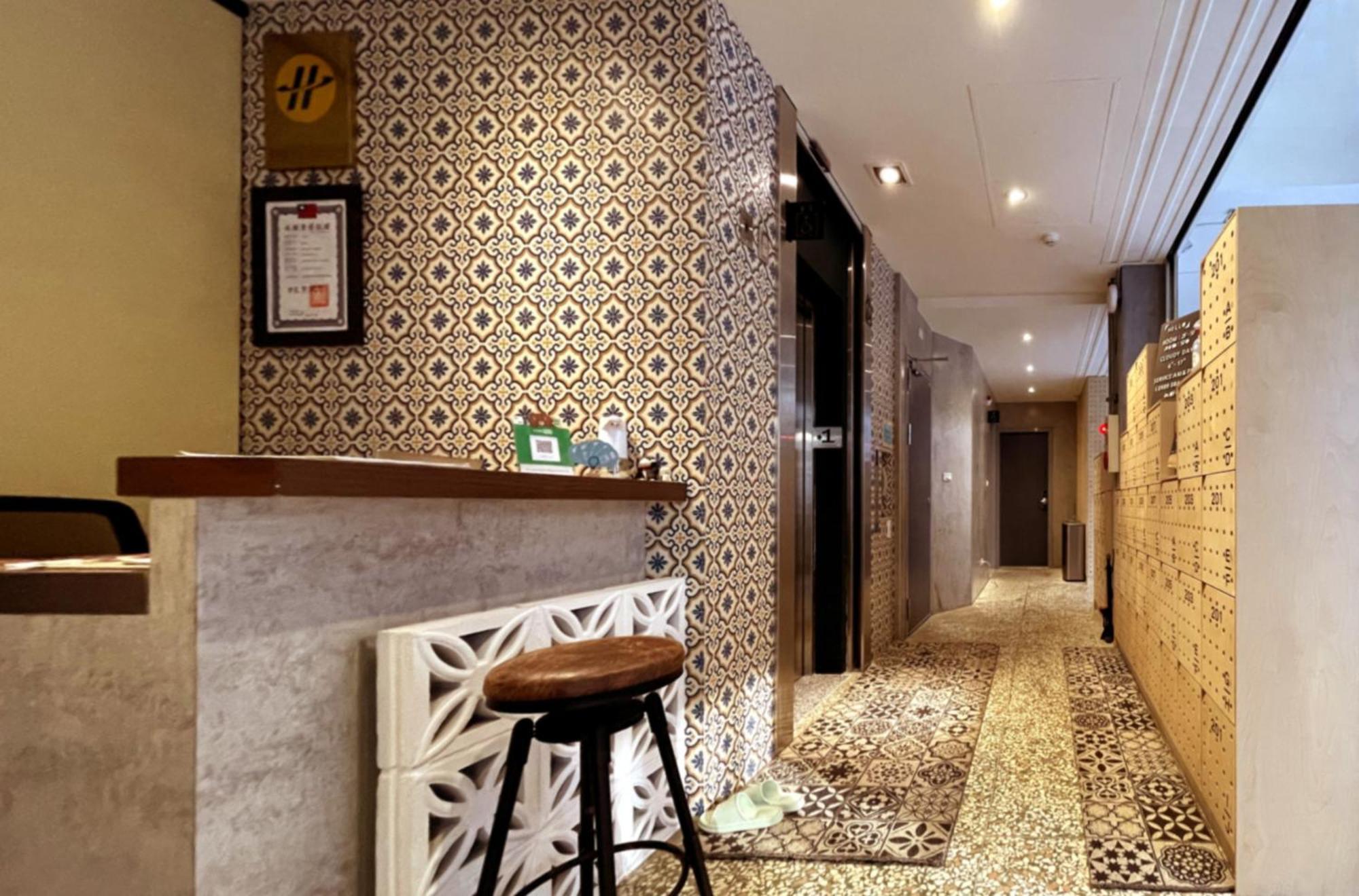 Funtime Hostel Kota Chiayi Bagian luar foto