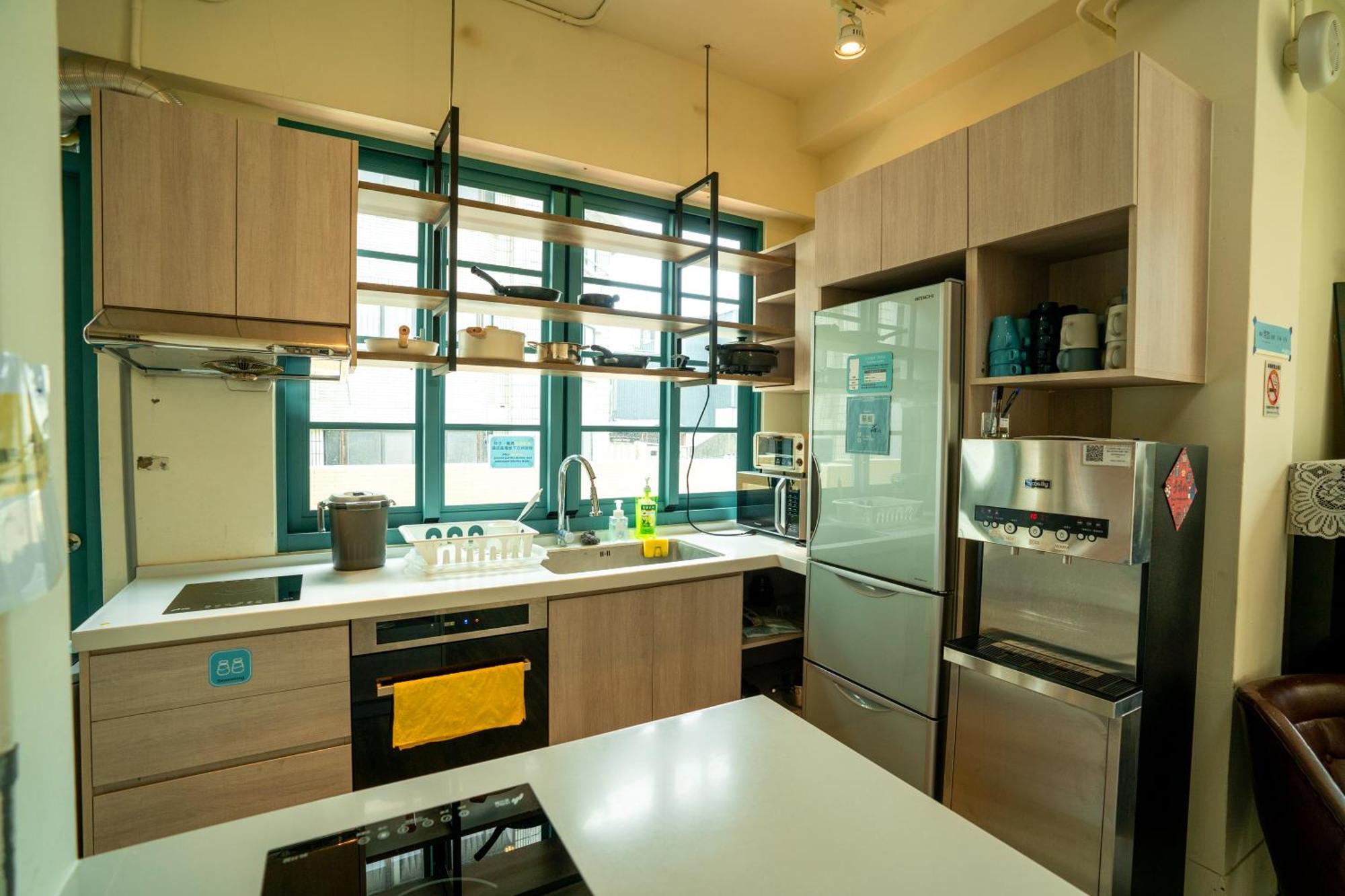 Funtime Hostel Kota Chiayi Bagian luar foto