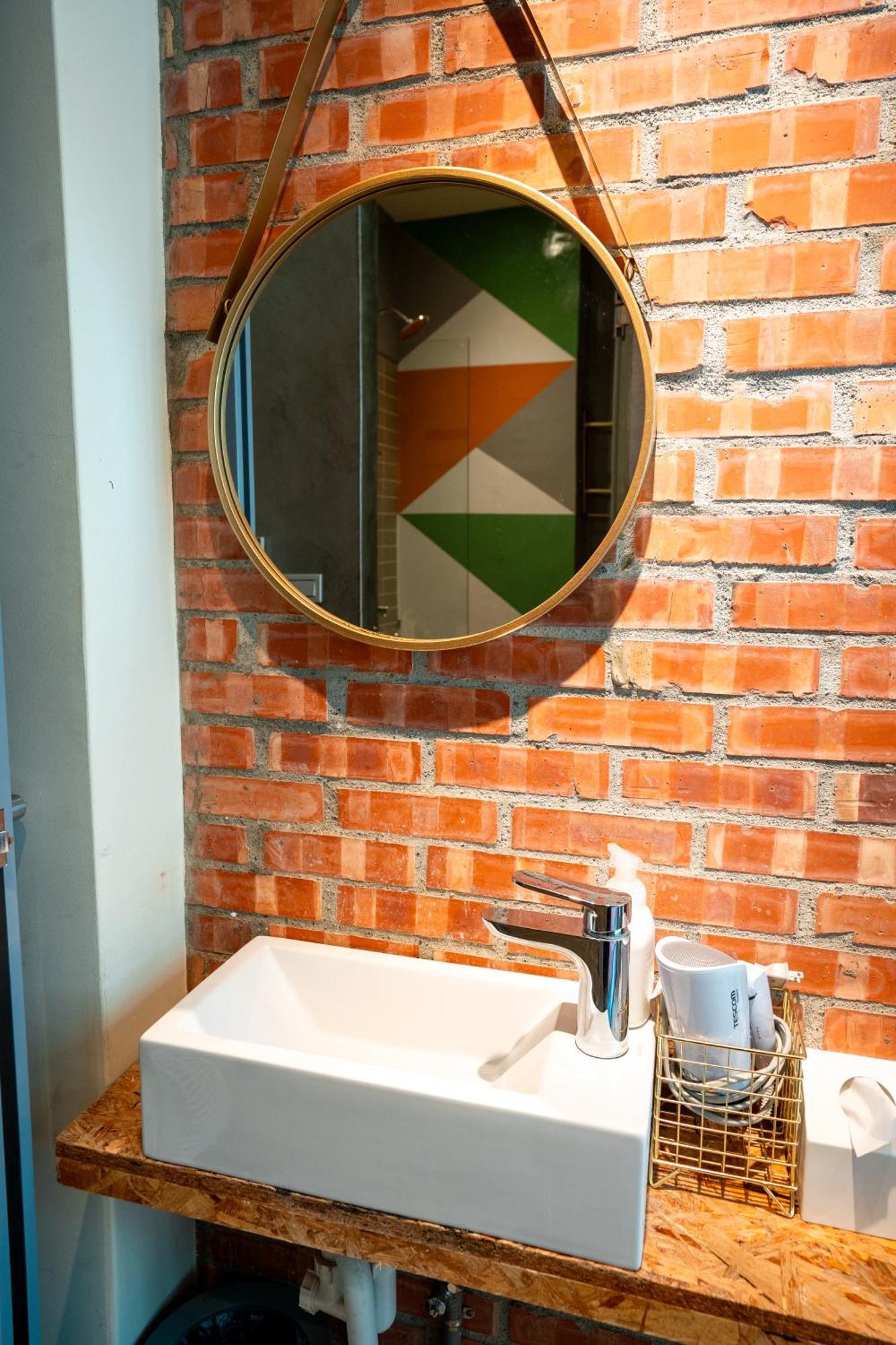 Funtime Hostel Kota Chiayi Bagian luar foto